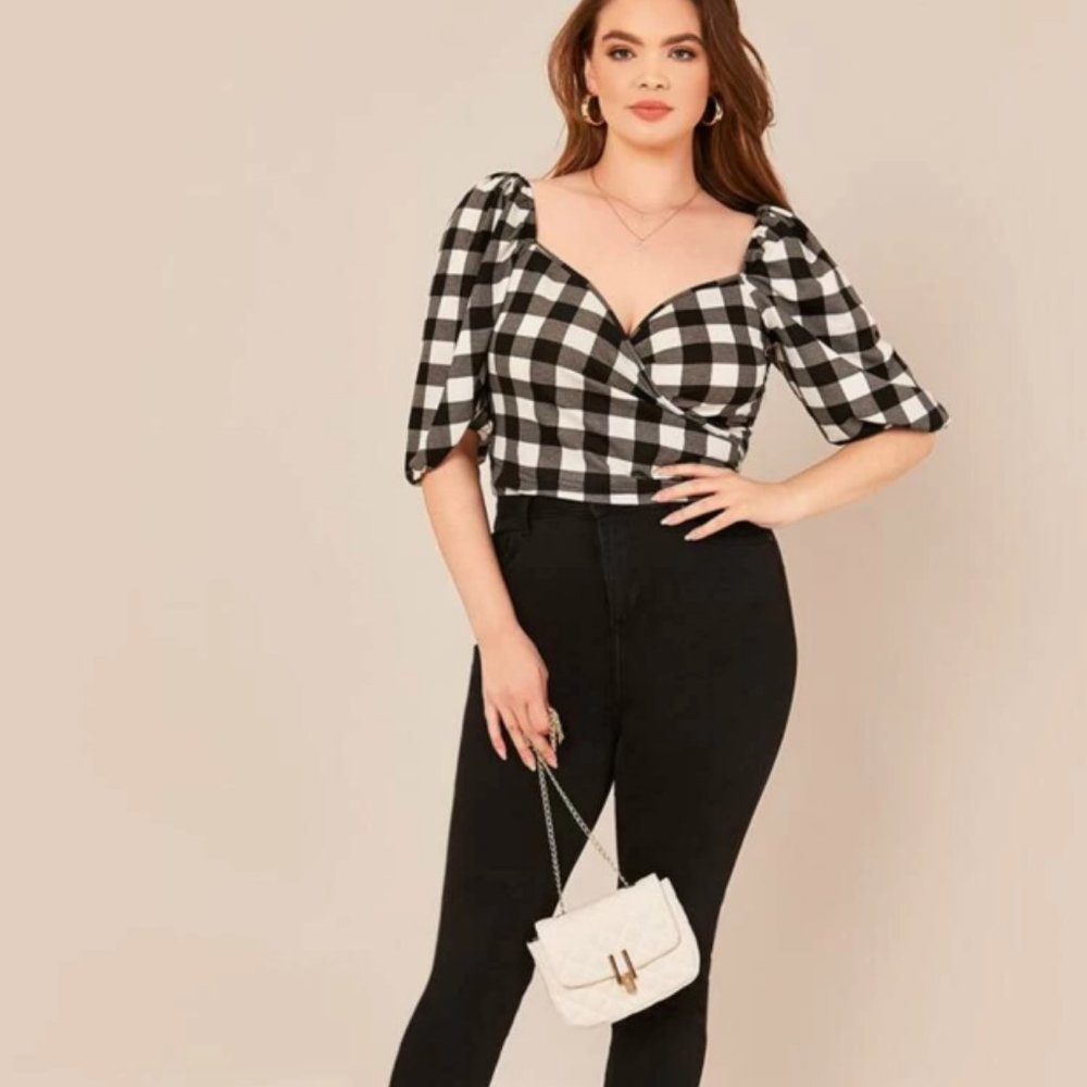 SHEIN Sweetheart Neck Tie Back Buffalo Plaid Top